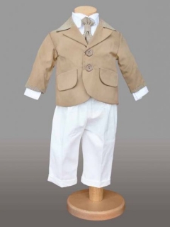 Costumas cu sacou maro si cravata