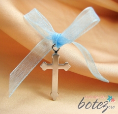 Cruciulita de botez mare cu funda bleu