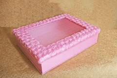 Cutie trandafiri roz