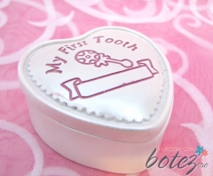 Cutiuta inimioara  Primul Dintisor pentru fetite